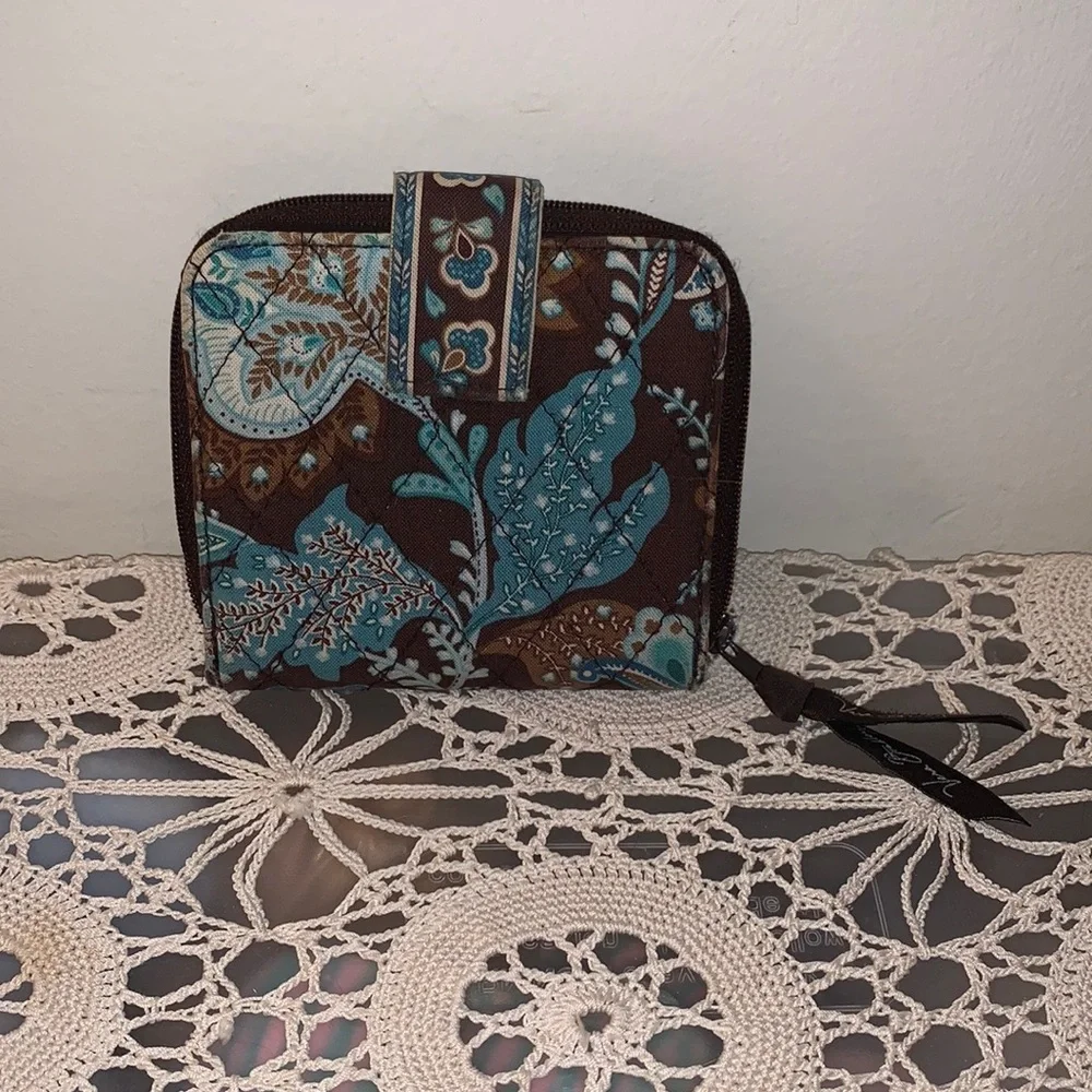 Vera Bradley Wallet in pretty good shape